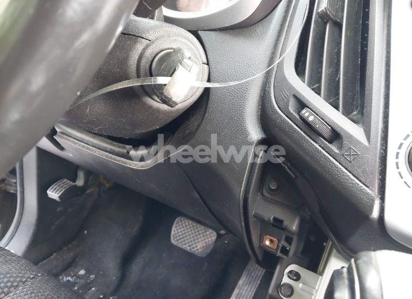 Photo 11 of 2015 Chevrolet Equinox 1LT (VIN 2GNALBEK7F6362058)