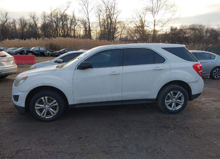 Photo 14 of 2016 Chevrolet Equinox LS (VIN 2GNALBEK7G1118375)