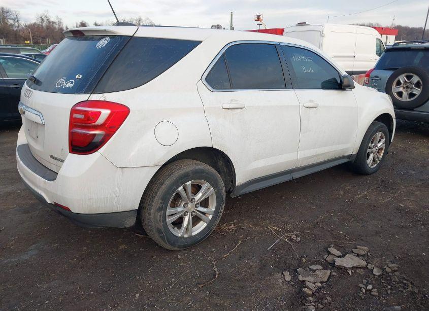 Photo 4 of 2016 Chevrolet Equinox LS (VIN 2GNALBEK7G1118375)