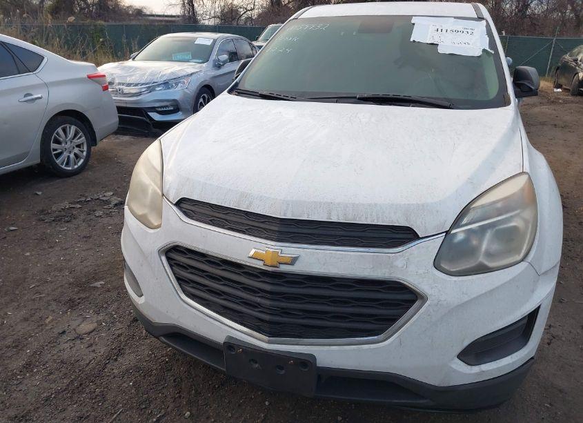 Photo 6 of 2016 Chevrolet Equinox LS (VIN 2GNALBEK7G1118375)