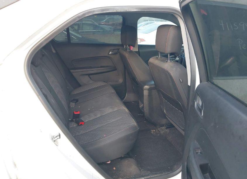 Photo 8 of 2016 Chevrolet Equinox LS (VIN 2GNALBEK7G1118375)