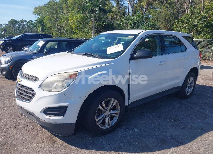 Photo 2 of 2016 Chevrolet Equinox LS (VIN 2GNALBEK7G1138237)