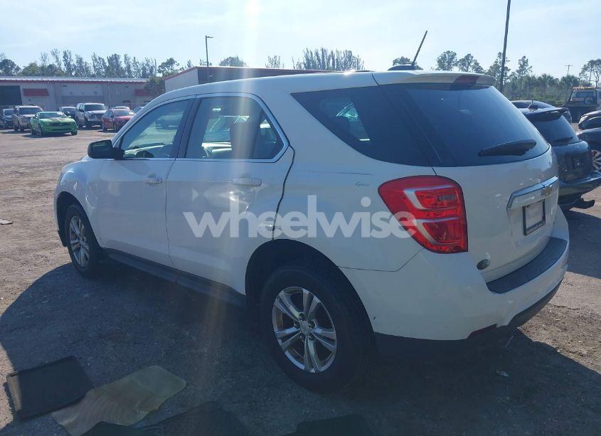 Photo 3 of 2016 Chevrolet Equinox LS (VIN 2GNALBEK7G1138237)