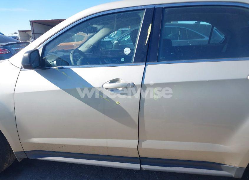 Photo 15 of 2016 Chevrolet Equinox LS (VIN 2GNALBEK7G1156818)