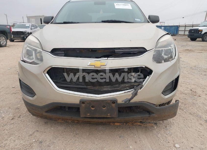 Photo 6 of 2016 Chevrolet Equinox LS (VIN 2GNALBEK7G1175630)