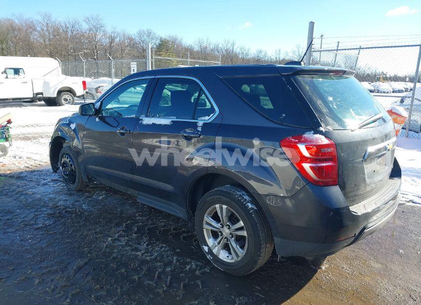 Photo 3 of 2016 Chevrolet Equinox LS (VIN 2GNALBEK7G6238664)