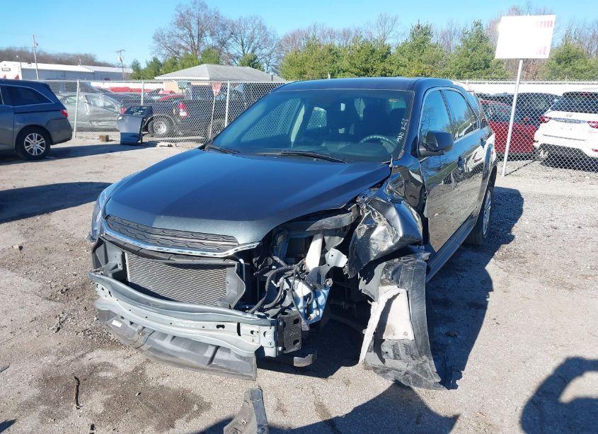 Photo 2 of 2017 Chevrolet Equinox LS (VIN 2GNALBEK7H1525310)