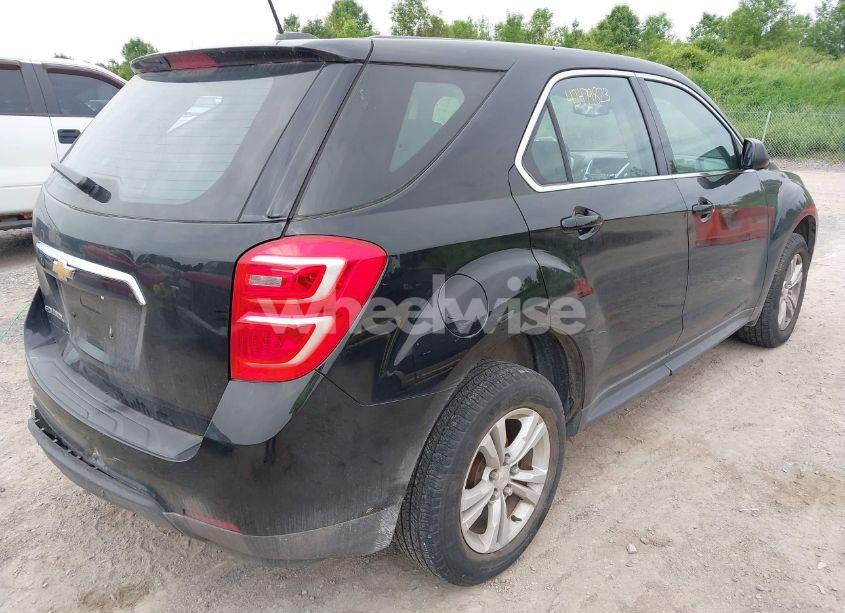 Photo 4 of 2017 Chevrolet Equinox LS (VIN 2GNALBEK7H1556749)