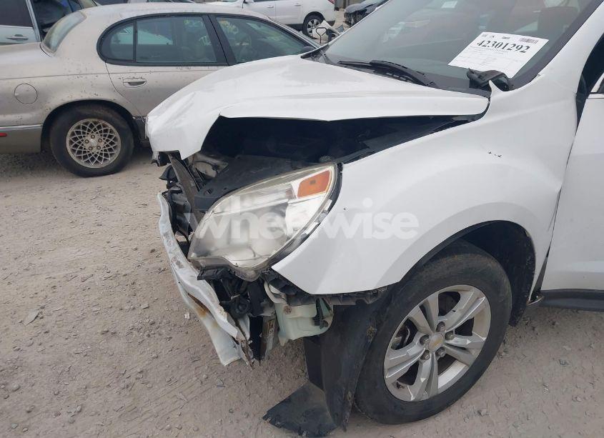 Photo 6 of 2012 Chevrolet Equinox LS (VIN 2GNALBEK8C1178787)