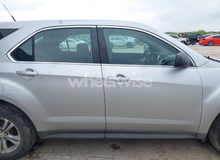 Photo 13 of 2012 Chevrolet Equinox LS (VIN 2GNALBEK8C1227289)