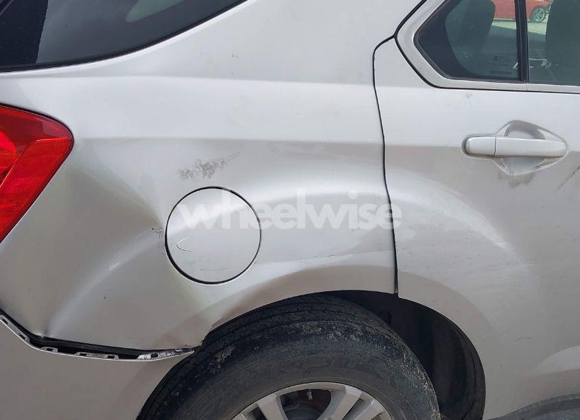 Photo 6 of 2012 Chevrolet Equinox LS (VIN 2GNALBEK8C1227289)