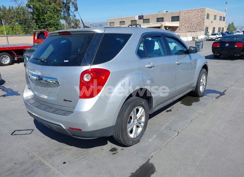 Photo 4 of 2012 Chevrolet Equinox LS (VIN 2GNALBEK8C1273172)