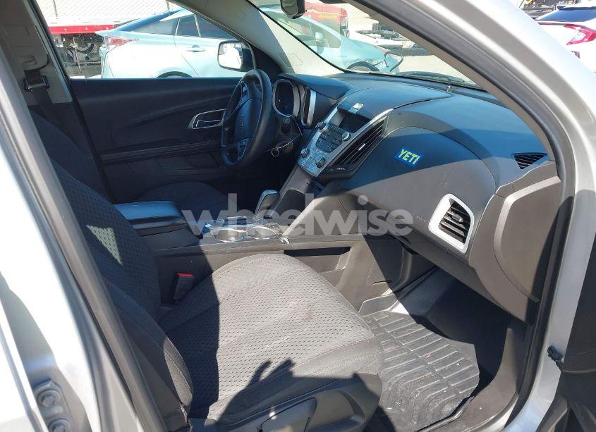 Photo 5 of 2012 Chevrolet Equinox LS (VIN 2GNALBEK8C1273172)