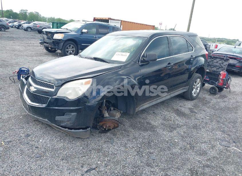 Photo 2 of 2013 Chevrolet Equinox LS (VIN 2GNALBEK8D1179729)