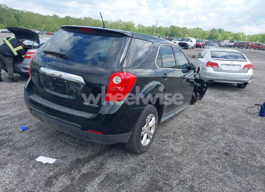 Photo 4 of 2013 Chevrolet Equinox LS (VIN 2GNALBEK8D1179729)