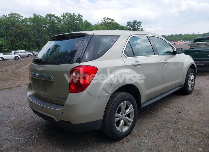 Photo 4 of 2013 Chevrolet Equinox LS (VIN 2GNALBEK8D6199336)