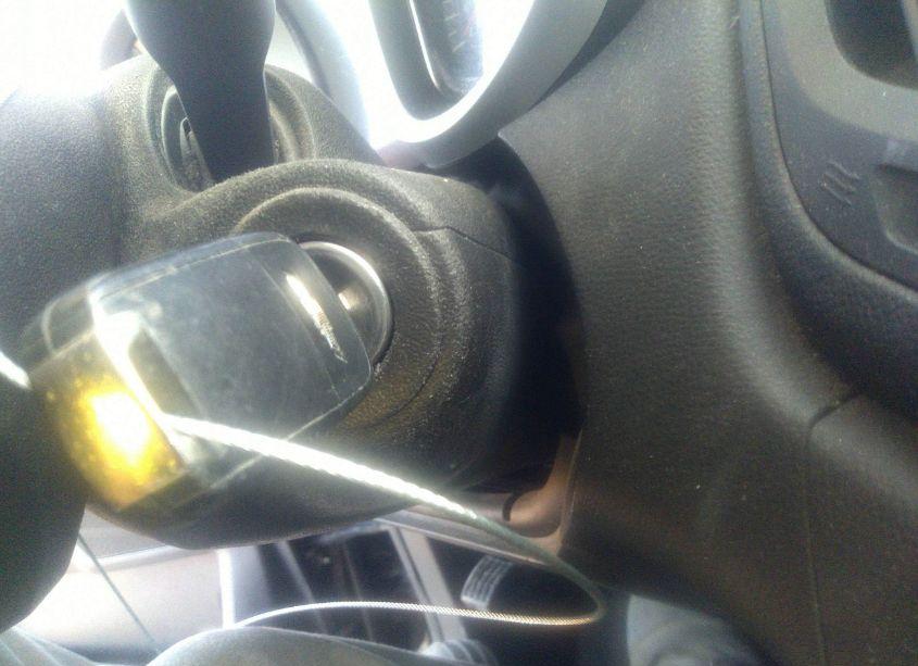 Photo 11 of 2013 Chevrolet Equinox LS (VIN 2GNALBEK8D6356587)