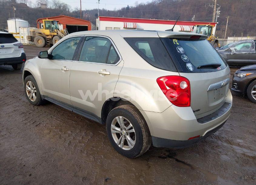 Photo 3 of 2013 Chevrolet Equinox LS (VIN 2GNALBEK8D6365662)