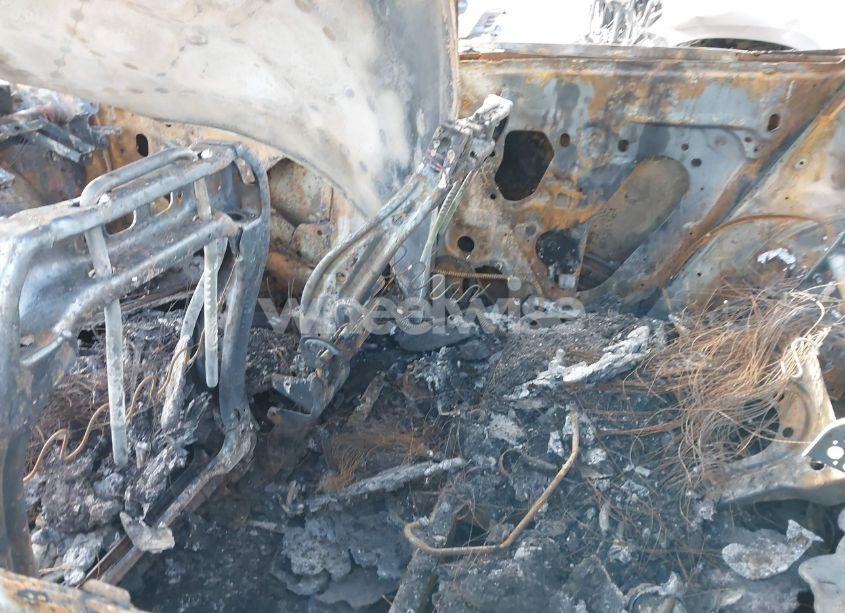 Photo 8 of 2014 Chevrolet Equinox 1LT (VIN 2GNALBEK8E6165723)