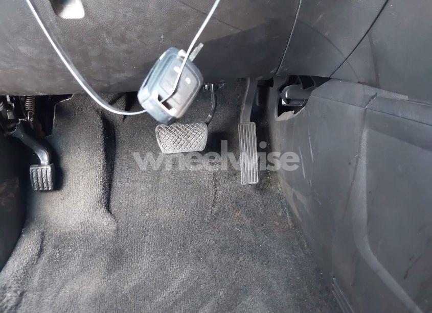 Photo 11 of 2015 Chevrolet Equinox 1LT (VIN 2GNALBEK8F1109070)