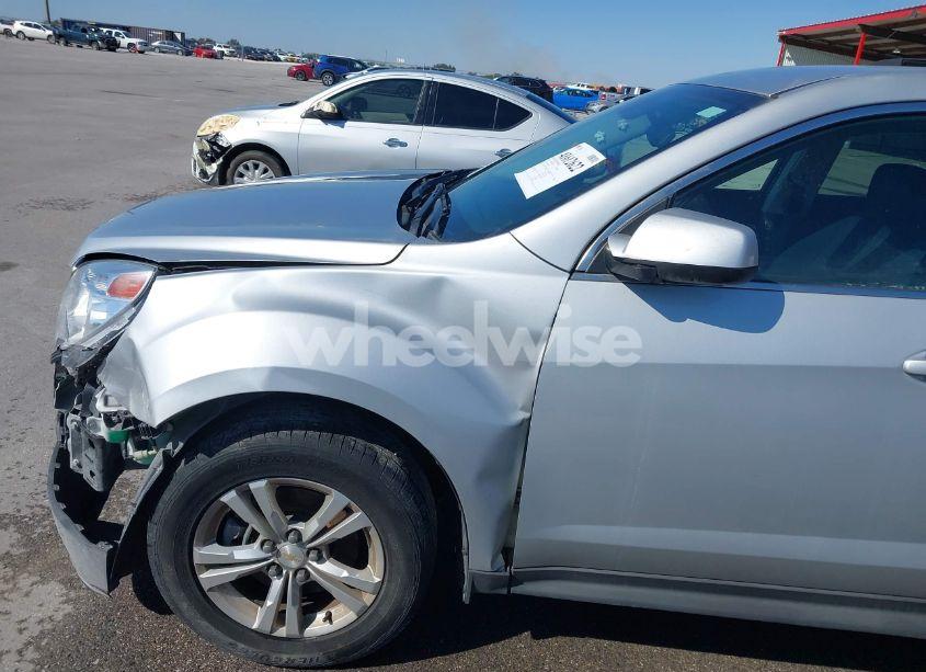 Photo 17 of 2015 Chevrolet Equinox 1LT (VIN 2GNALBEK8F6108293)