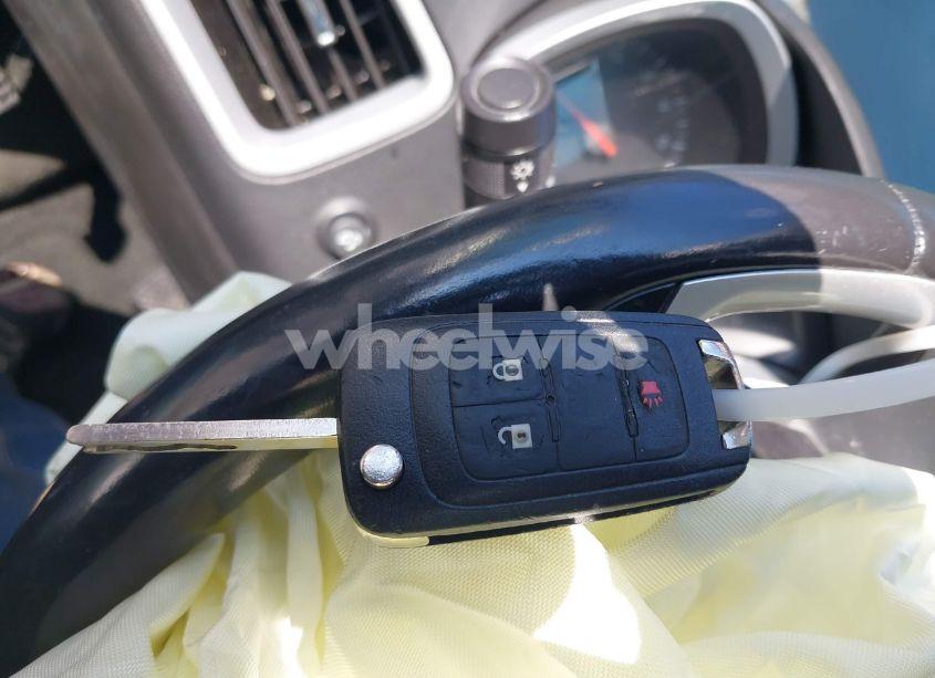 Photo 11 of 2015 Chevrolet Equinox 1LT (VIN 2GNALBEK8F6136515)