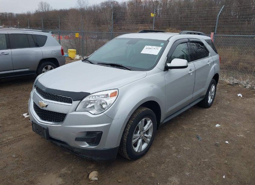 Photo 2 of 2015 Chevrolet Equinox 1LT (VIN 2GNALBEK8F6272854)