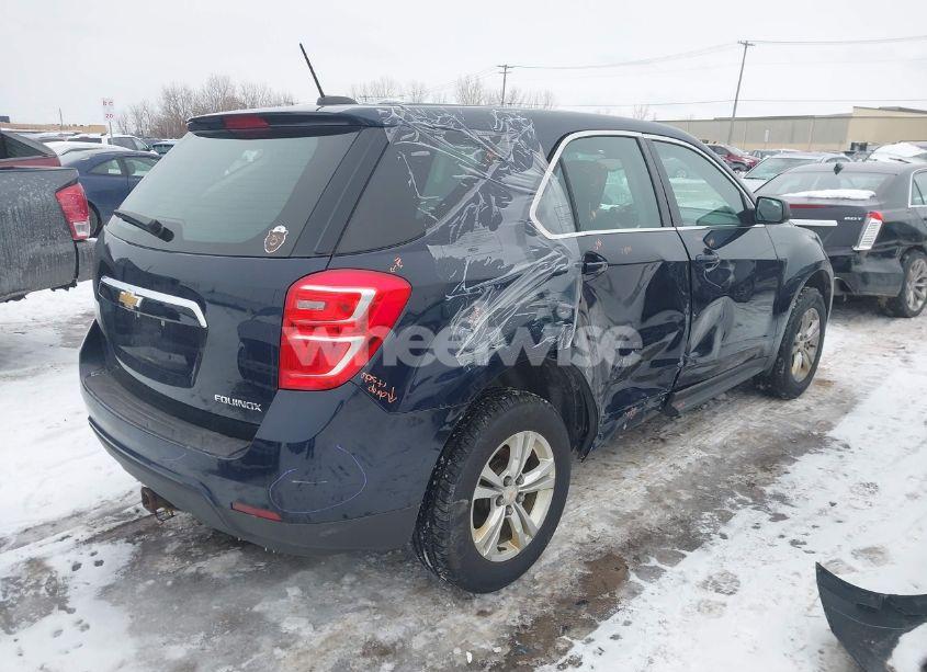 Photo 4 of 2016 Chevrolet Equinox LS (VIN 2GNALBEK8G1163096)