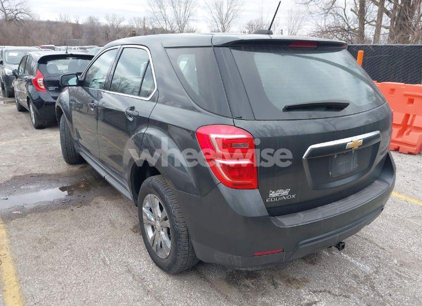 Photo 3 of 2017 Chevrolet Equinox LS (VIN 2GNALBEK8H1531245)