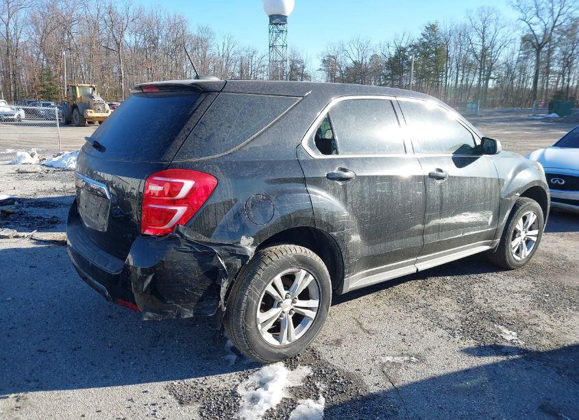Photo 4 of 2017 Chevrolet Equinox LS (VIN 2GNALBEK8H1537420)