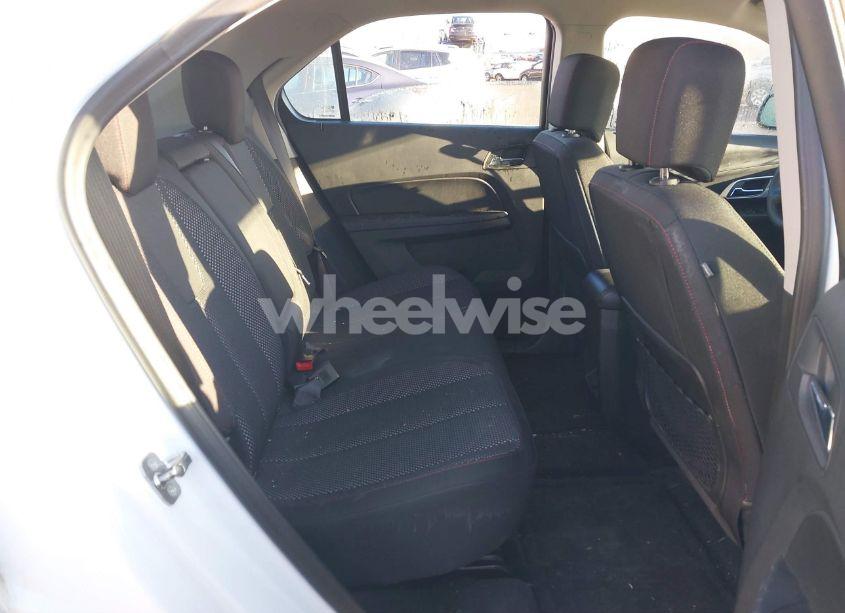 Photo 8 of 2017 Chevrolet Equinox LS (VIN 2GNALBEK8H1558378)