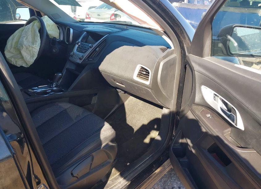 Photo 5 of 2017 Chevrolet Equinox LS (VIN 2GNALBEK8H1558414)