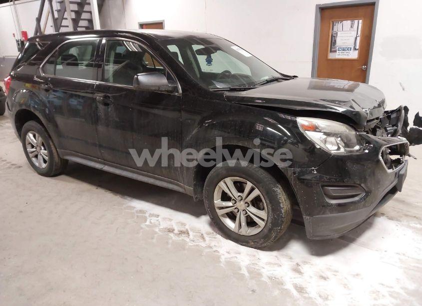 2017 Chevrolet Equinox LS (VIN 2GNALBEK8H1570126) main photo