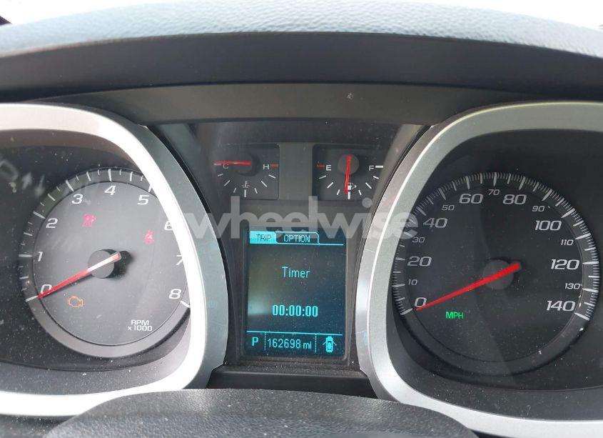 Photo 7 of 2017 Chevrolet Equinox LS (VIN 2GNALBEK8H1593597)