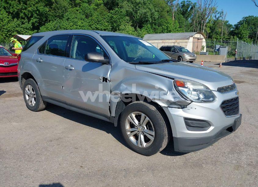 2017 Chevrolet Equinox LS (VIN 2GNALBEK8H1603433) main photo