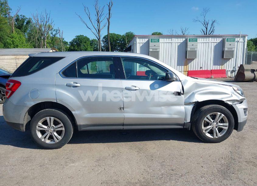 Photo 13 of 2017 Chevrolet Equinox LS (VIN 2GNALBEK8H1603433)