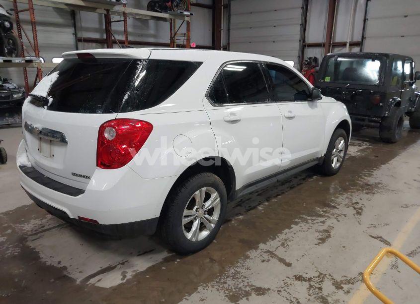 Photo 4 of 2012 Chevrolet Equinox LS (VIN 2GNALBEK9C1143918)