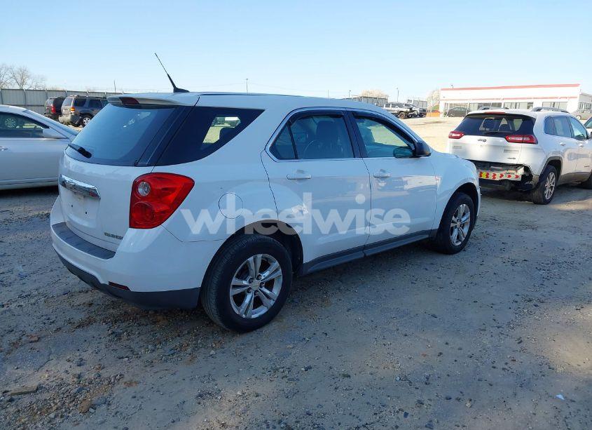 Photo 4 of 2012 Chevrolet Equinox LS (VIN 2GNALBEK9C1186090)