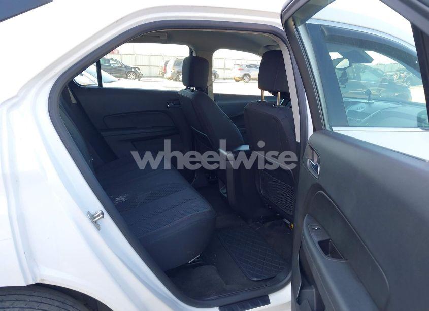 Photo 8 of 2012 Chevrolet Equinox LS (VIN 2GNALBEK9C1186090)