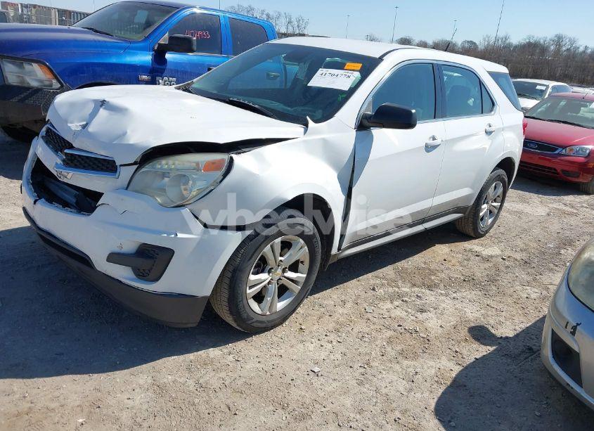 Photo 2 of 2012 Chevrolet Equinox LS (VIN 2GNALBEK9C1329412)