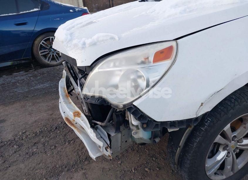 Photo 6 of 2012 Chevrolet Equinox LS (VIN 2GNALBEK9C6191101)