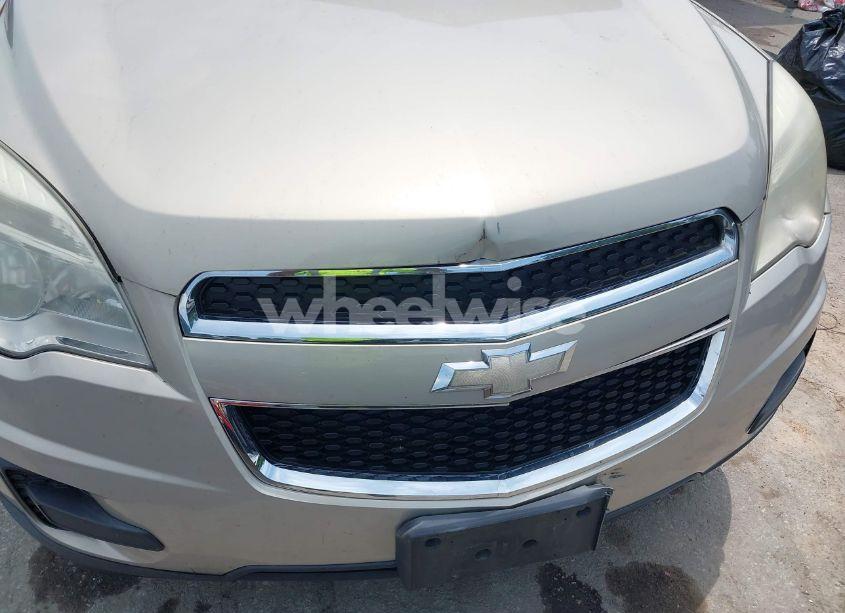 Photo 6 of 2012 Chevrolet Equinox LS (VIN 2GNALBEK9C6313052)