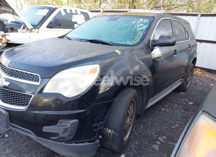 Photo 2 of 2013 Chevrolet Equinox LS (VIN 2GNALBEK9D1128272)