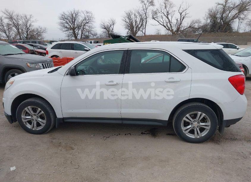 Photo 14 of 2013 Chevrolet Equinox LS (VIN 2GNALBEK9D1270623)