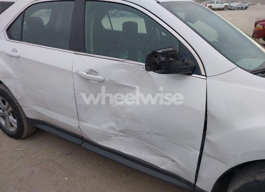 Photo 6 of 2013 Chevrolet Equinox LS (VIN 2GNALBEK9D1270623)