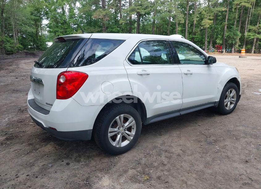 Photo 4 of 2013 Chevrolet Equinox LS (VIN 2GNALBEK9D6119803)