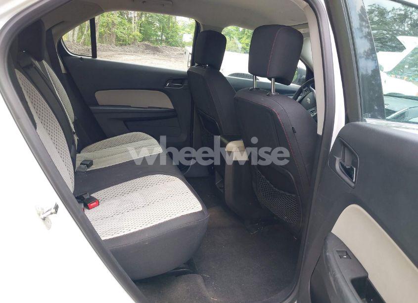 Photo 8 of 2013 Chevrolet Equinox LS (VIN 2GNALBEK9D6119803)