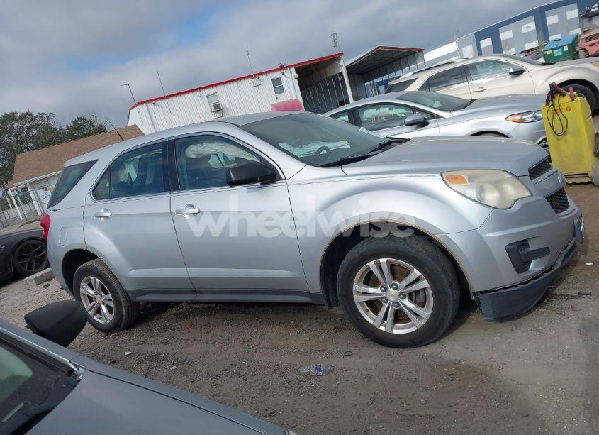 Photo 14 of 2013 Chevrolet Equinox LS (VIN 2GNALBEK9D6131093)