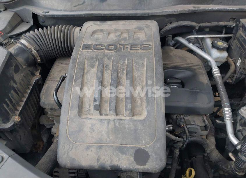 Photo 6 of 2013 Chevrolet Equinox LS (VIN 2GNALBEK9D6251427)