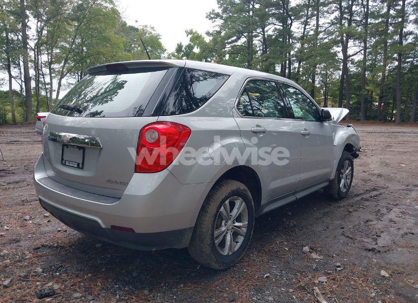 Photo 4 of 2013 Chevrolet Equinox LS (VIN 2GNALBEK9D6265540)